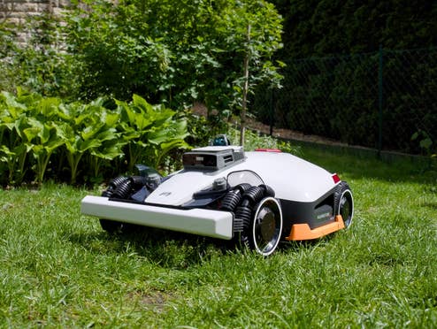 Mammotion Luba 3 AWD