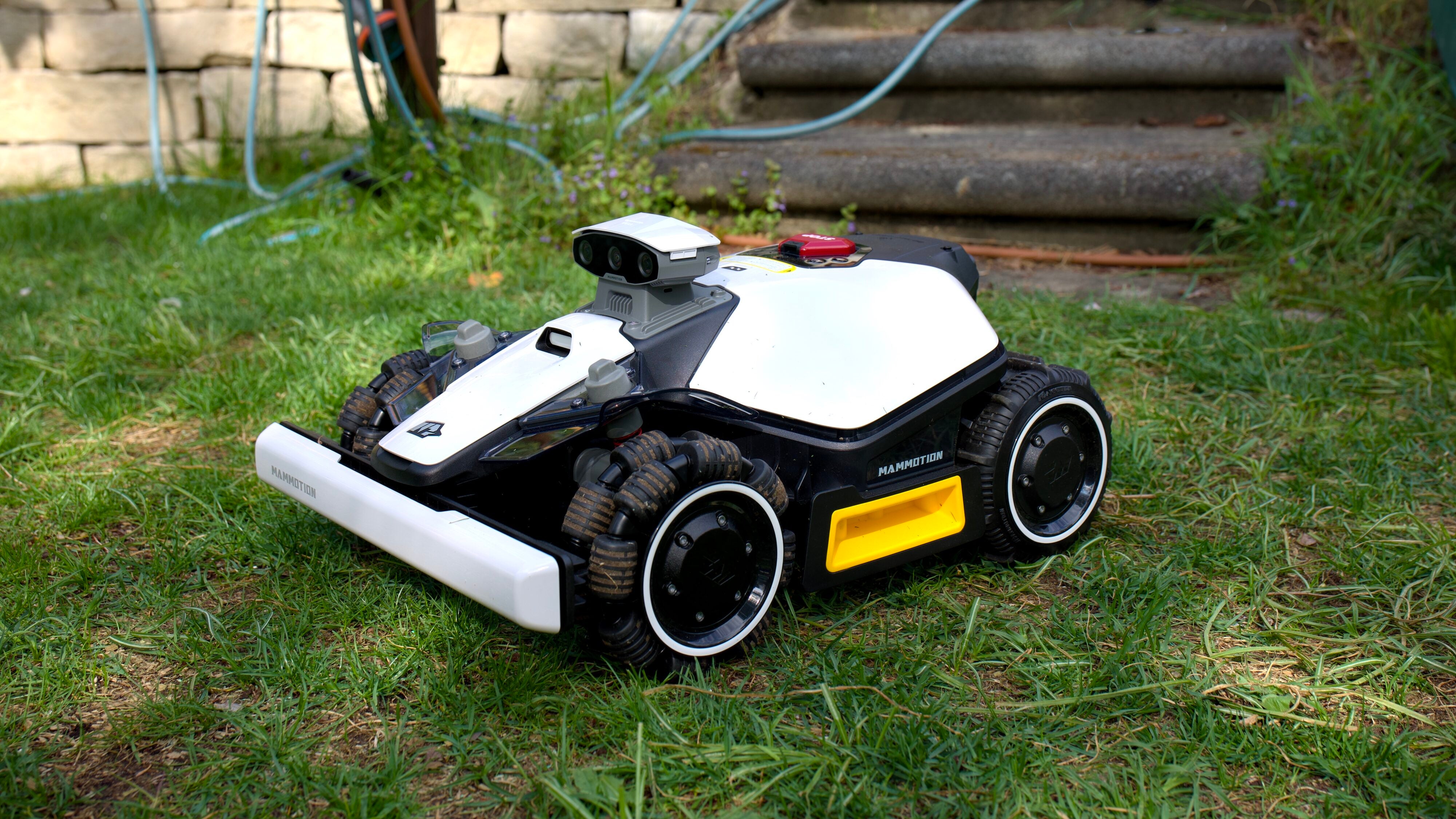 Deine Nachbarn werden neidisch gucken: Mammotion Luba mini 2 AWD im Test