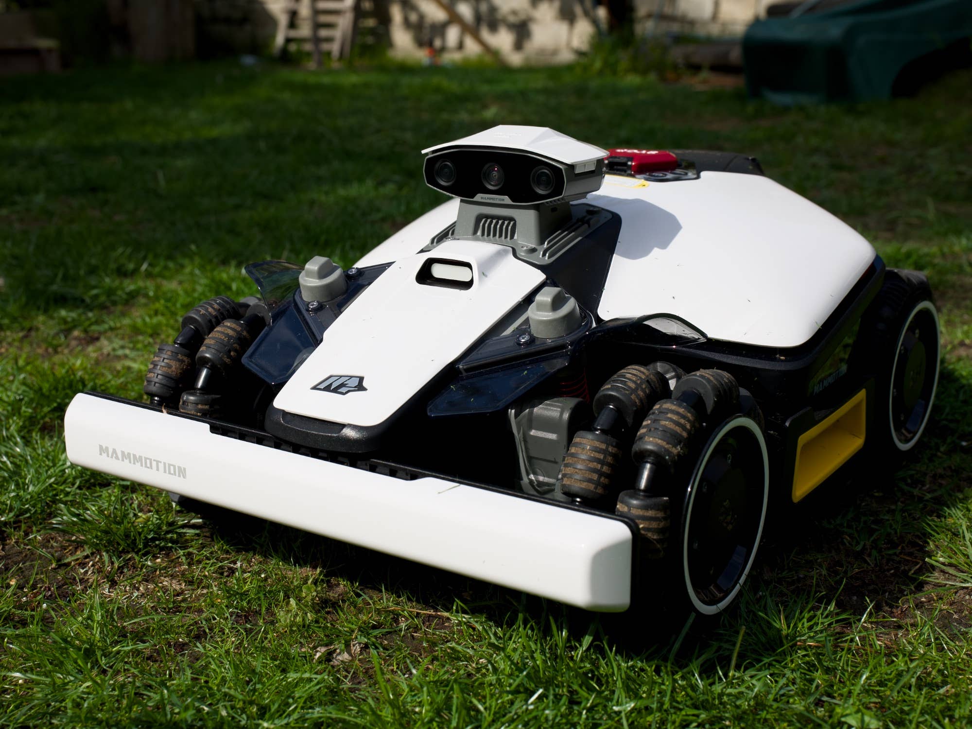 Mammotion Luba mini 2 AWD