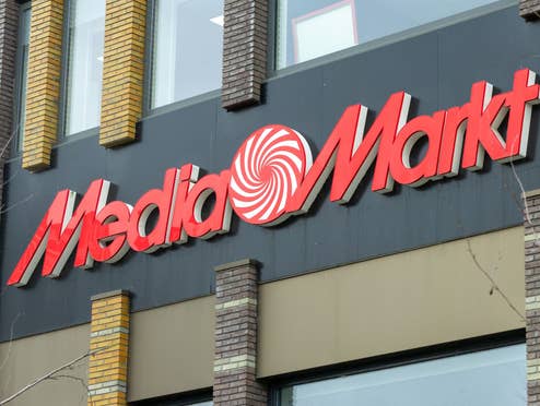 MediaMarkt Logo an einem Geschäft