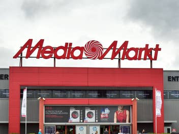 MediaMarkt-Geschäft bei wolkigem Wetter