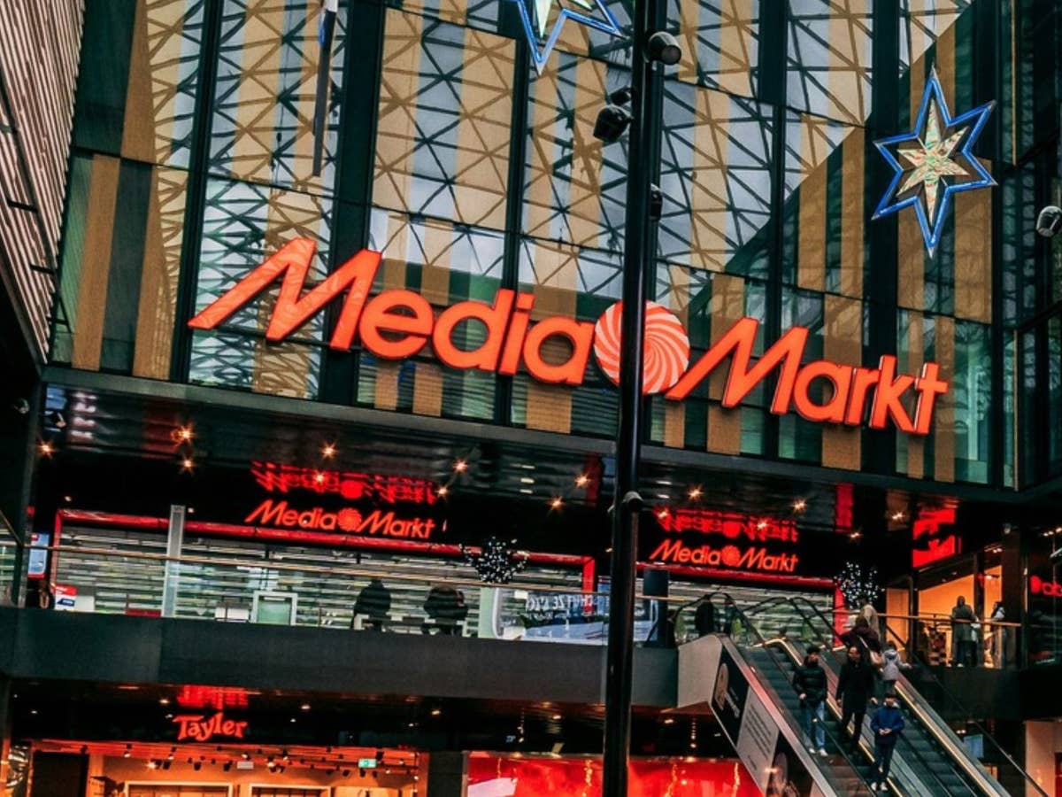 MediaMarkt Marken-Ausverkauf MediaMarkt-Geschäft in einem Einkaufszentrum