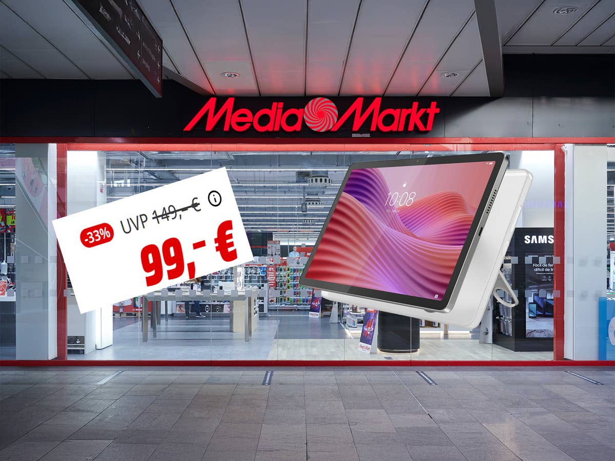 Lenovo Tab mit Angebotspreis und MediaMarkt Lager im Hintergrund