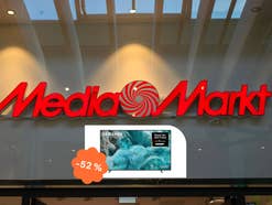 MediaMarkt verkauft riesigen QLED-TV von Samsung für weniger als die Hälfte - nur für kurze Zeit MediaMarkt verkauft riesigen QLED-TV von Samsung für weniger als die Hälfte - nur für kurze Zeit