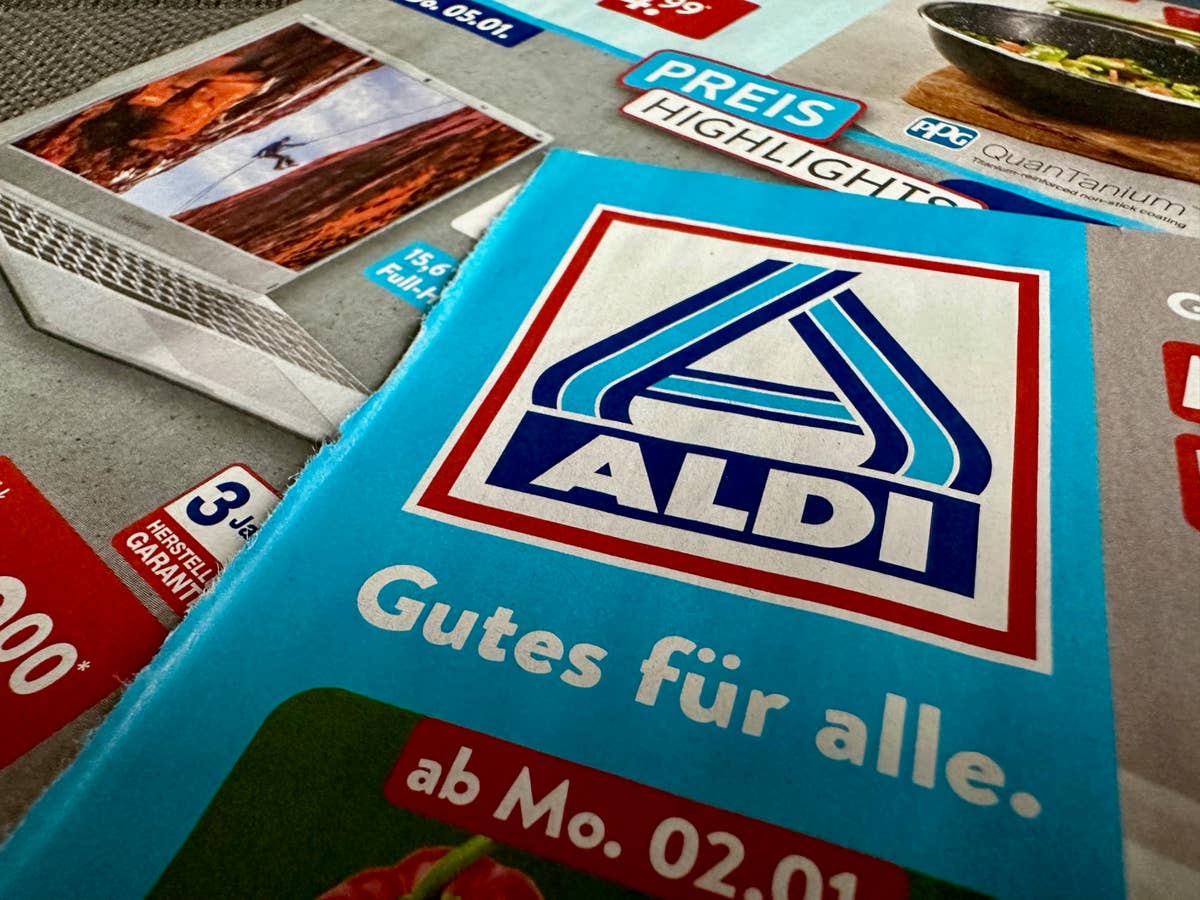 Prospekt von Aldi mit neuem Notebook-Schnäppchen.