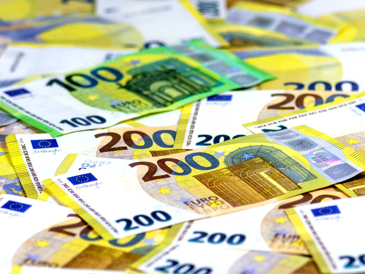 Mehr Bargeld: So viel kommt 2023 dazu