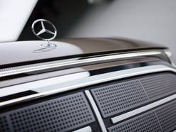 Front des Mercedes-Benz VLE.