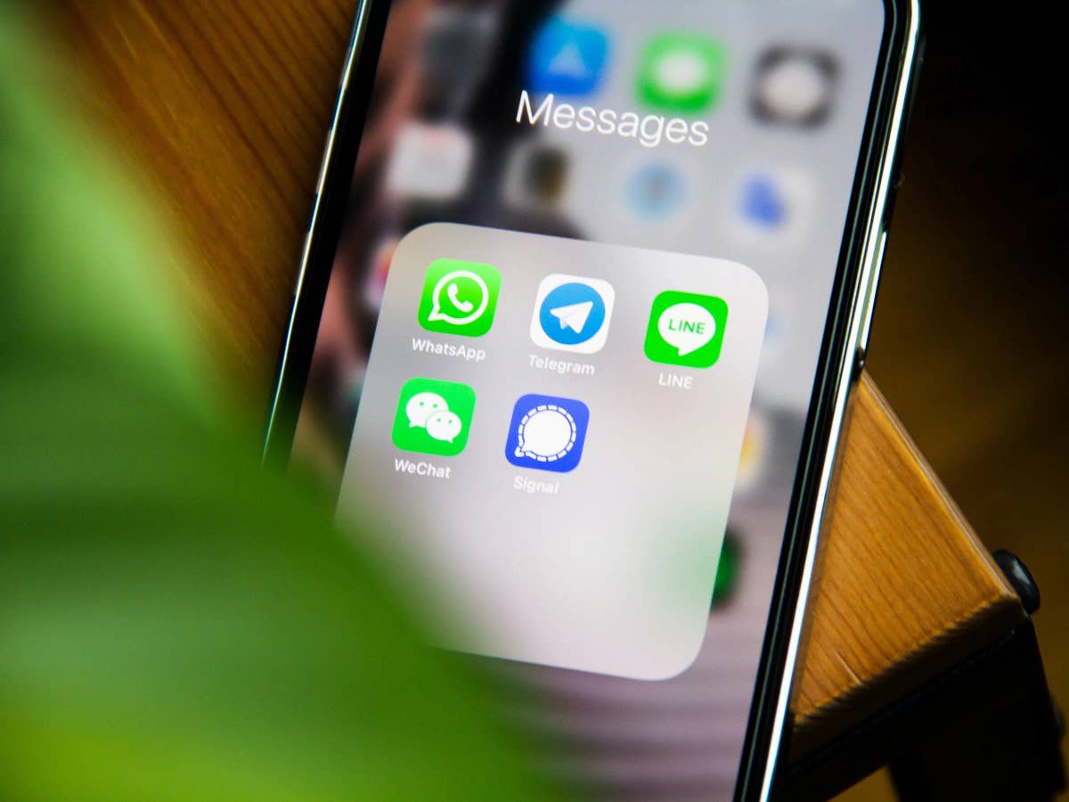 Messenger, WhatsApp, Telegram