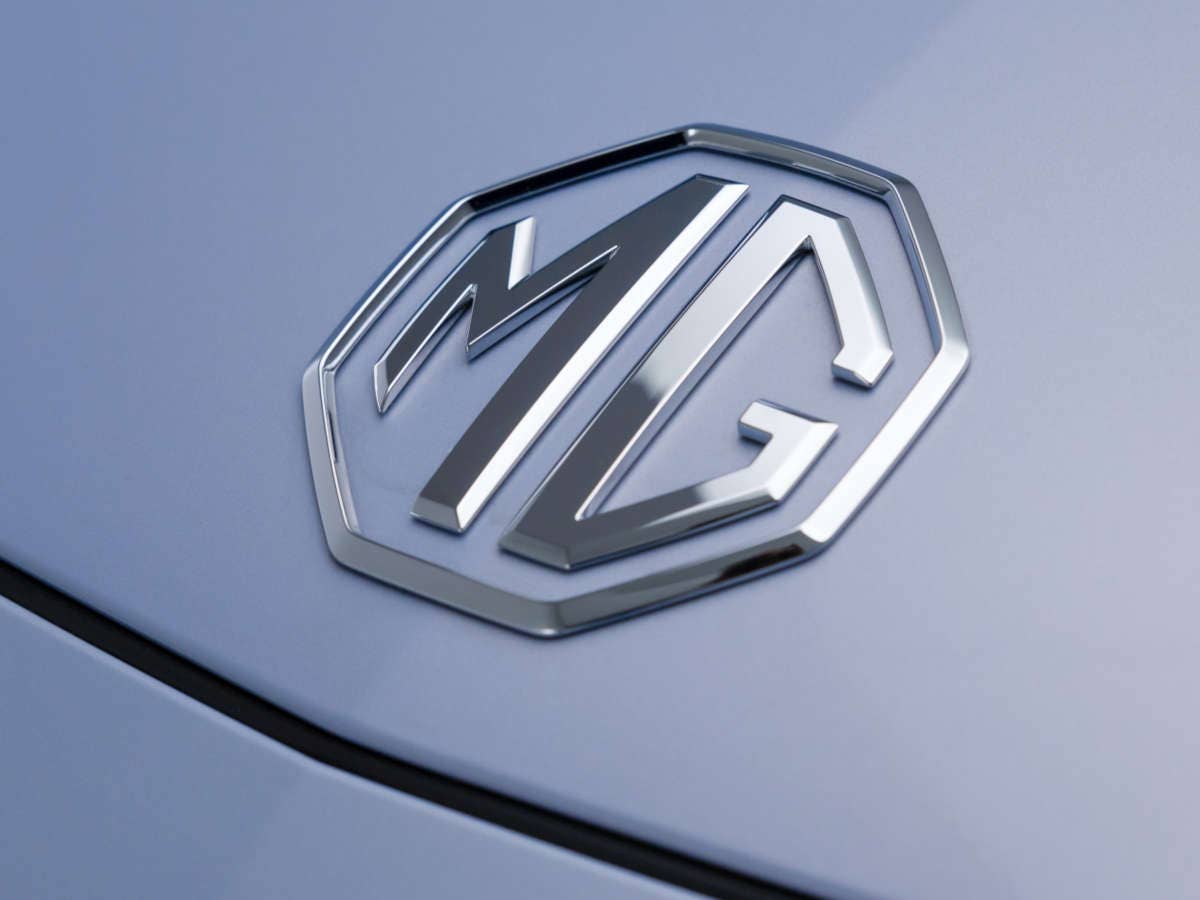 MG Markenlogo auf Motorhaube