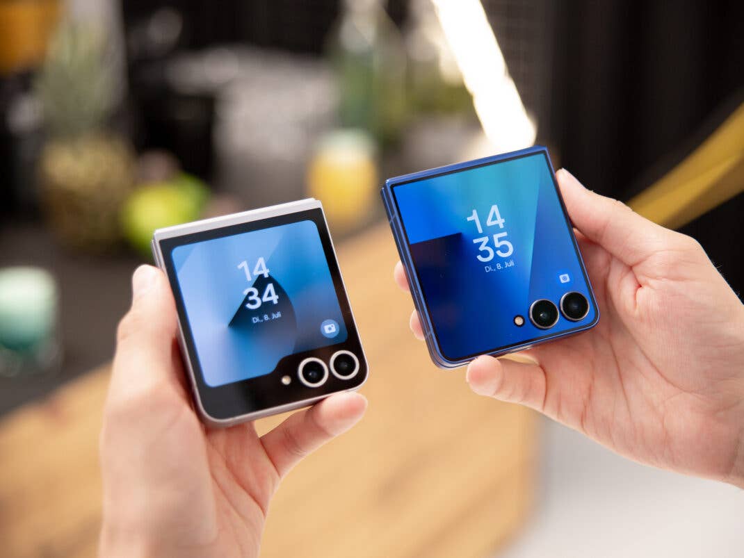 Samsung Galaxy Z Flip7, Samsung Galaxy Z Flip6