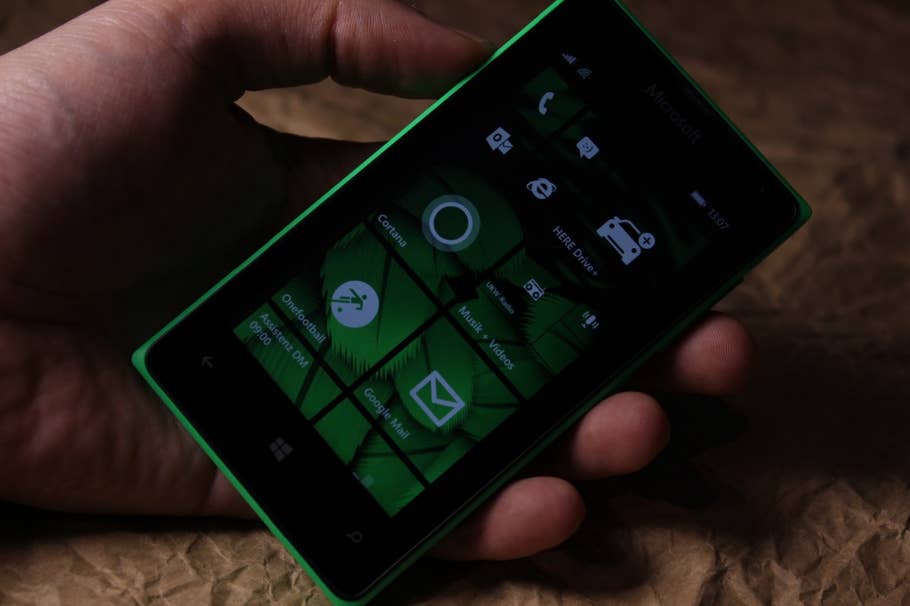 Microsoft Lumia 435: Hands-On