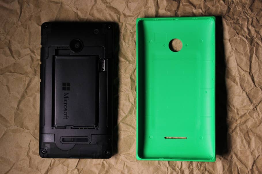 Microsoft Lumia 435: Hands-On