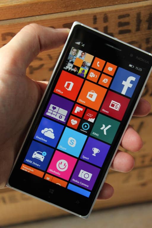 Microsoft Nokia Lumia 830: Hands-On