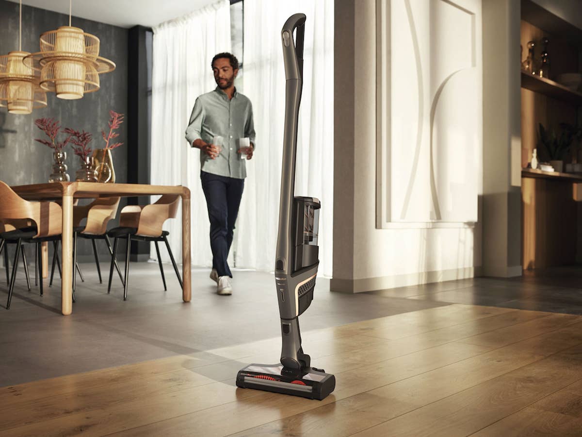 Der Triflex HX2 Sprinter Staubsauger von Miele Der Triflex HX2 Sprinter Staubsauger von Miele