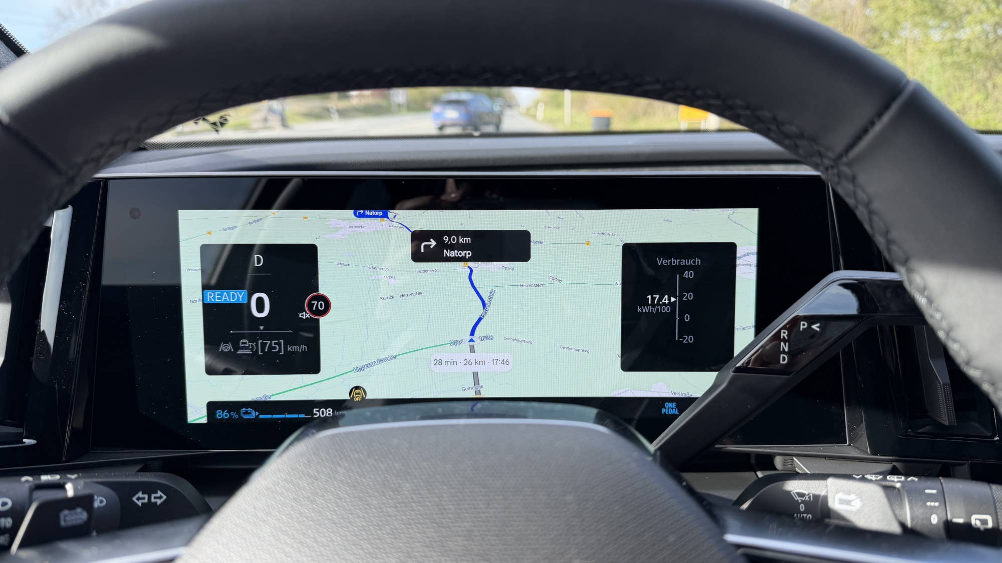 Google Maps auf Info-Display im Mitsubishi Eclipse Cross.