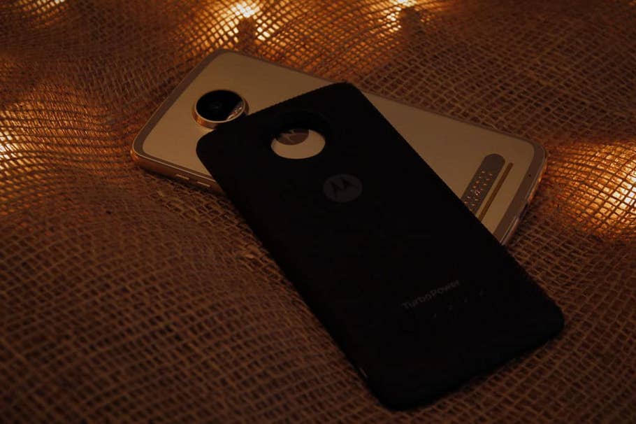 Moto Z2 Play im Test: Moto Mods