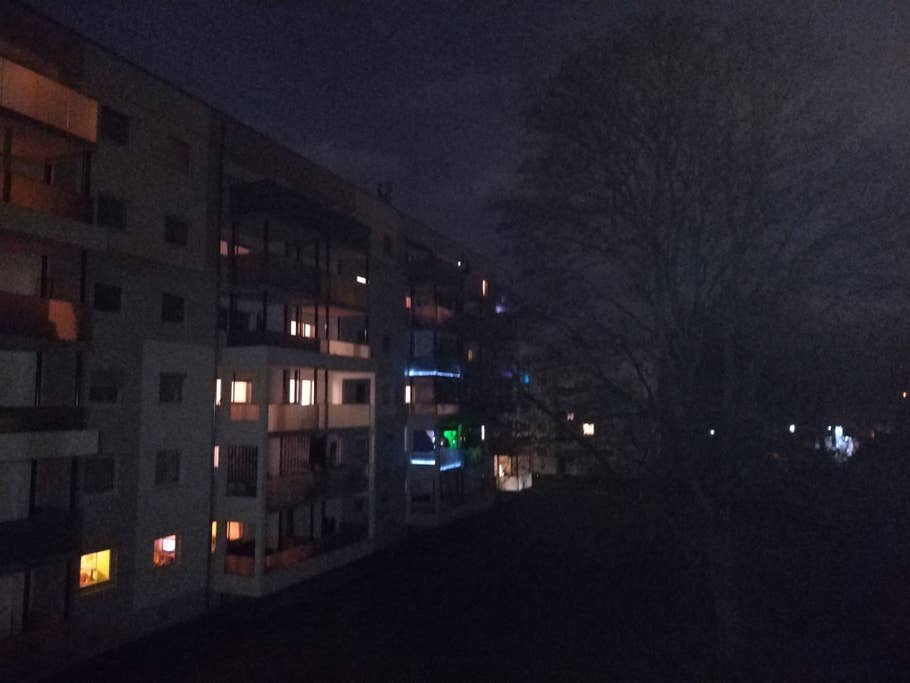 Nachtaufnahme Häuserblock