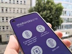 Motorola one action hands-on