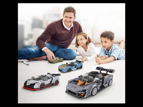 Foto: Klemmbaustein Mould King Mini Sports Car (27008)