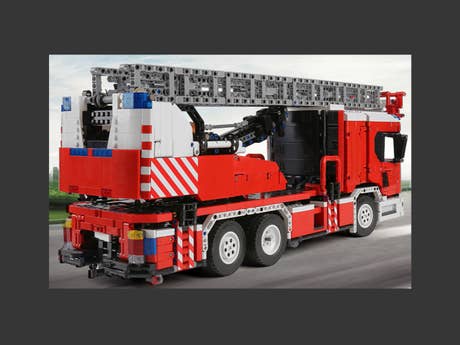 Foto: Klemmbaustein Mould King RC Fire Engine (17022)