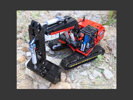 Foto: Klemmbaustein Mould King RC Roter mechanischer Bagger (17033)