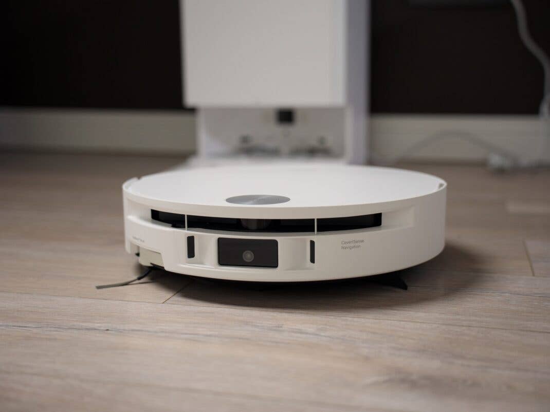 Vorderseite des Mova S70 Roller