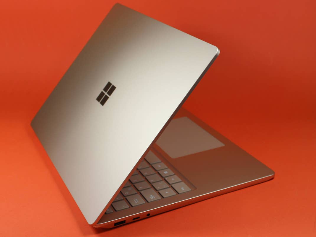 Microsoft Surface Laptop 4