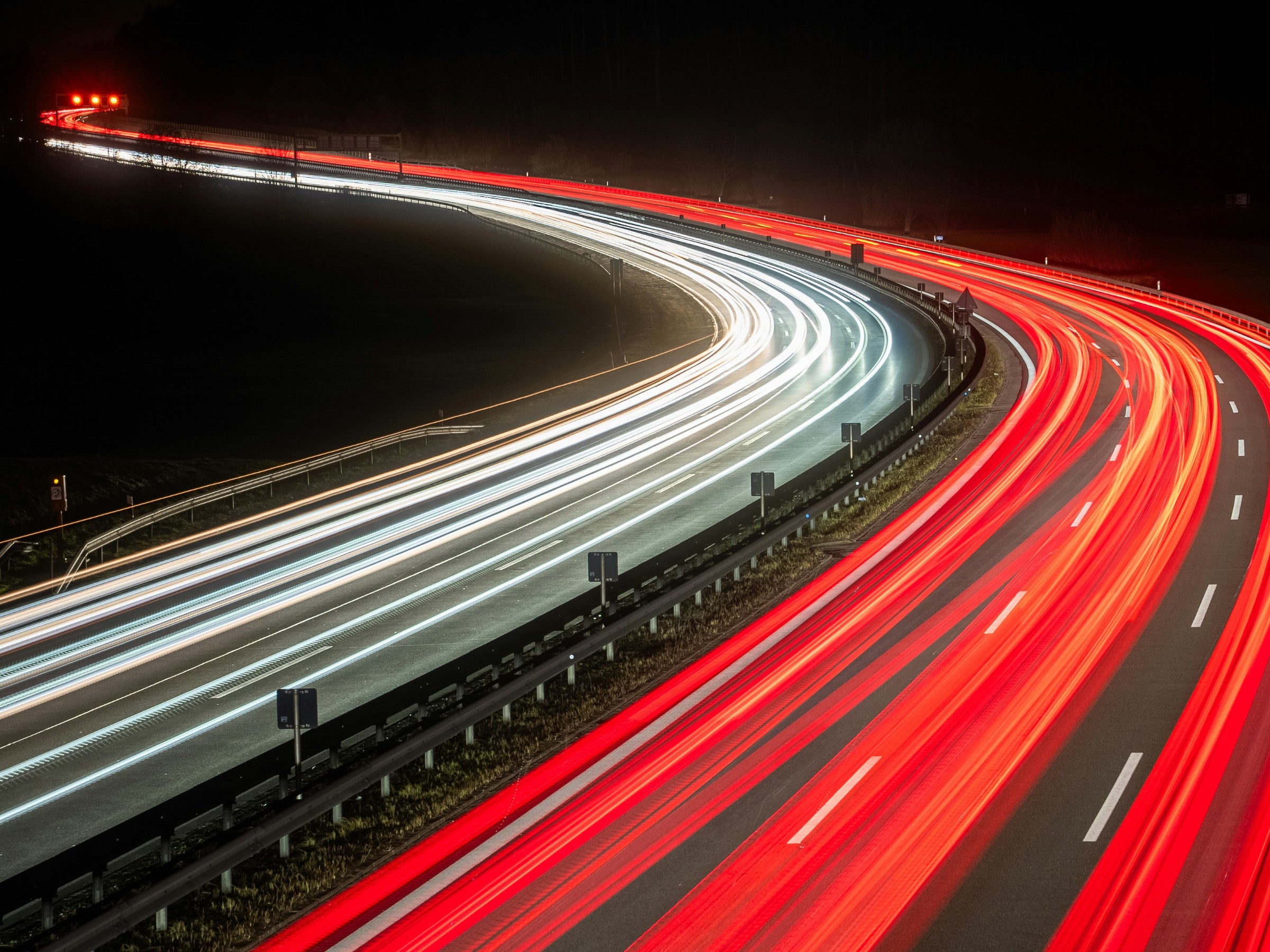 Nach 5 Minuten 400 Kilometer: Dieses E-Auto lädt weltweit am schnellsten