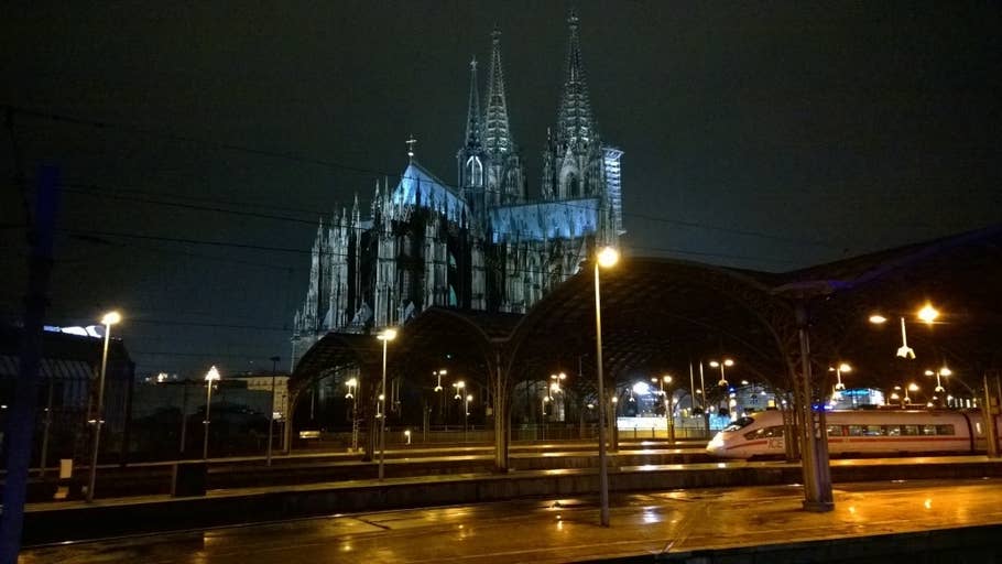 Nachtaufnahme: Kölner Dom