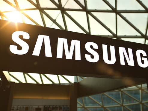 Nahaufnahme eines Samsung-Logos