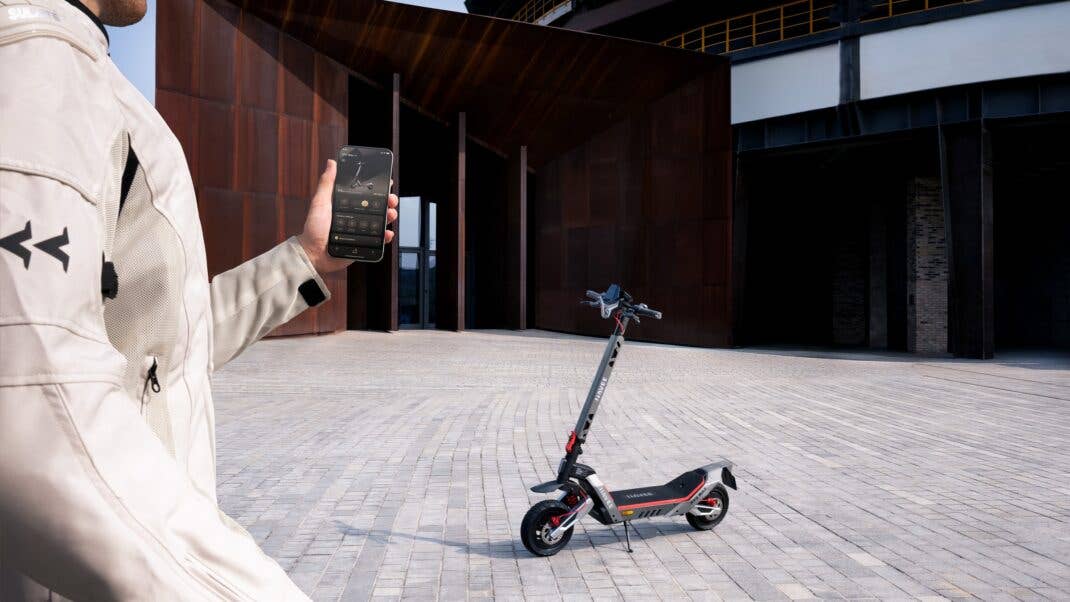 NAVEE XT5 Max E-Scooter
