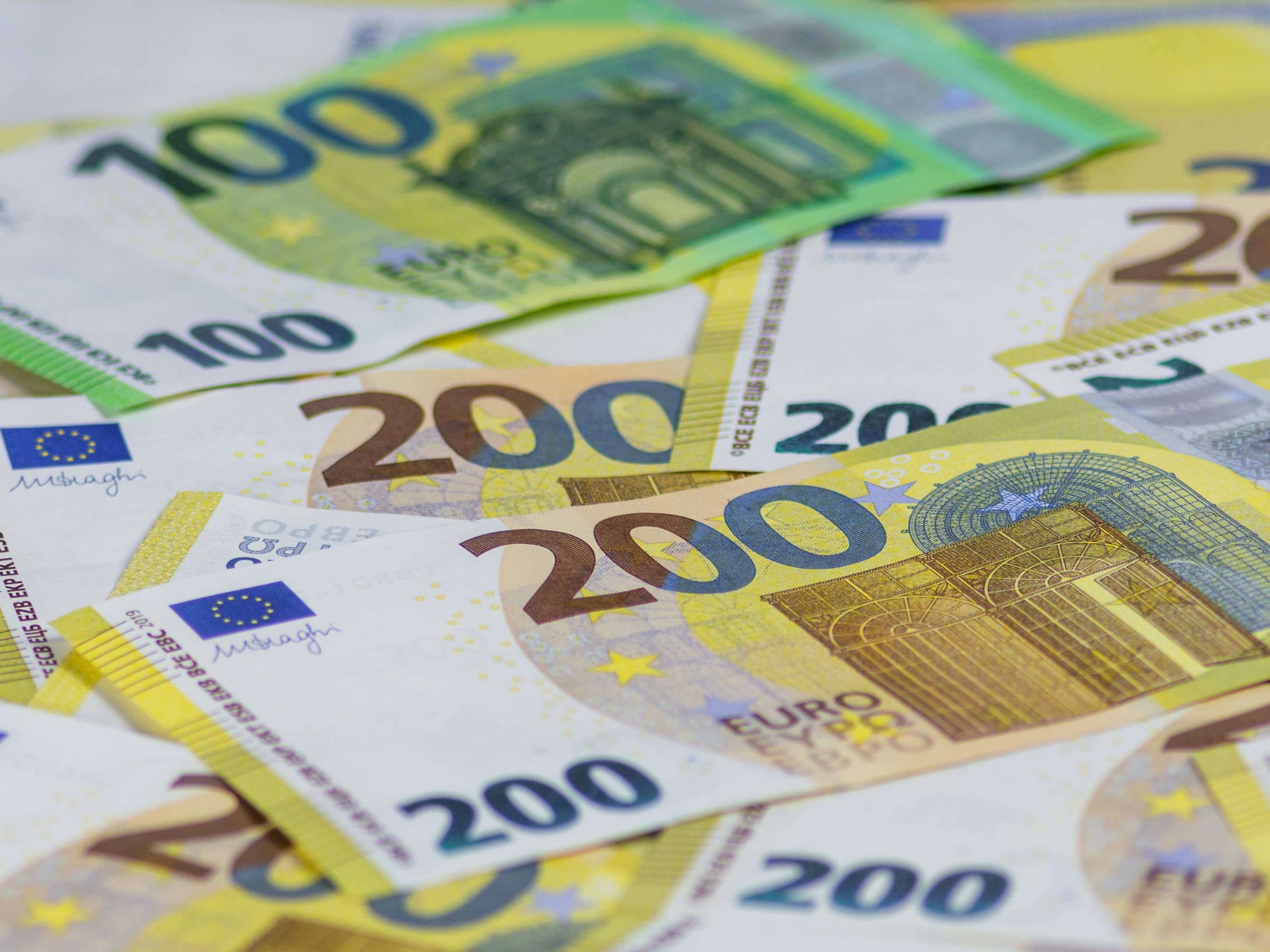  Nebenkosten steigen: Deshalb müssen Mieter 2024 mehr zahlen Illustration 