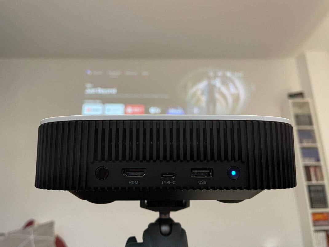 Die Anschlüsse am Nebula Solar