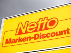 Netto-Logo an einer Filiale.