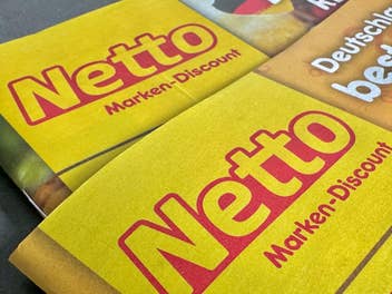 Netto-Logos auf Netto-Prospekten