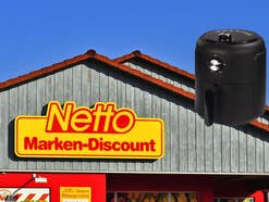 Netto-Filiale vor einem blauen Himmel