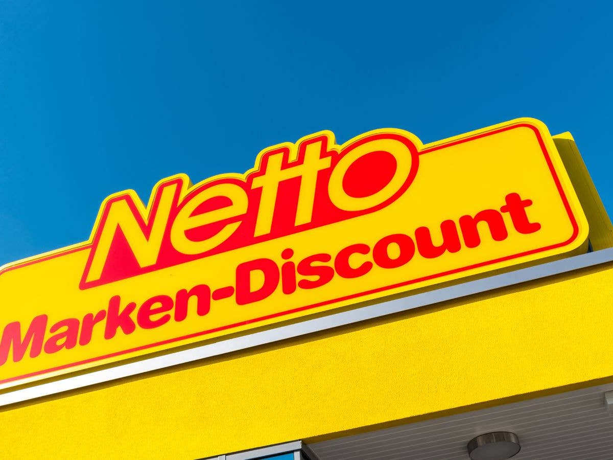 Netto verkauft Balkonkraftwerk für deutlich unter 200 Euro & du sparst 67 Prozent Netto verkauft Balkonkraftwerk für deutlich unter 200 Euro & du sparst 67 Prozent
