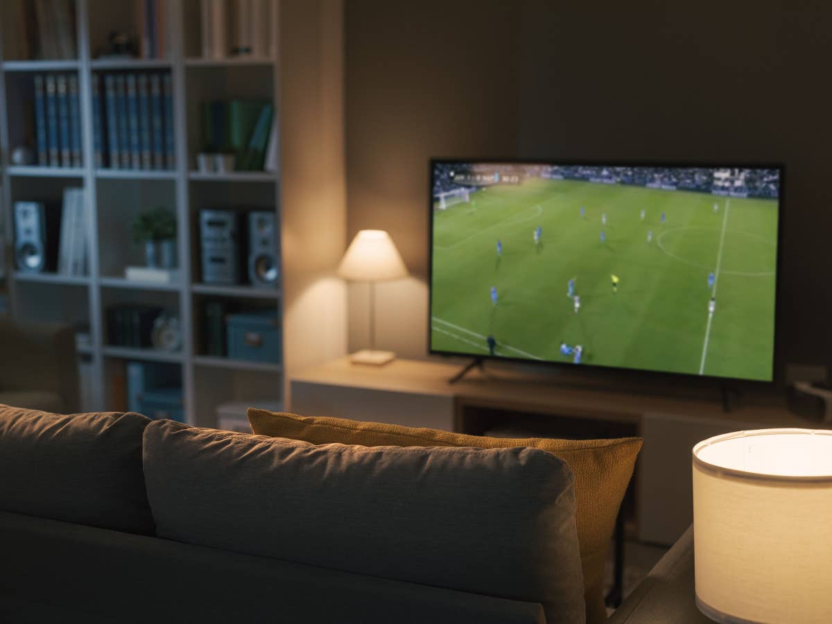 Neuer Fernseher zur EM? Vorsicht vor dieser Kostenfalle