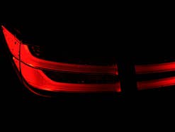 Neues Bremslicht am Auto bald vorgeschrieben: In 2 Monaten wird es zur Pflicht