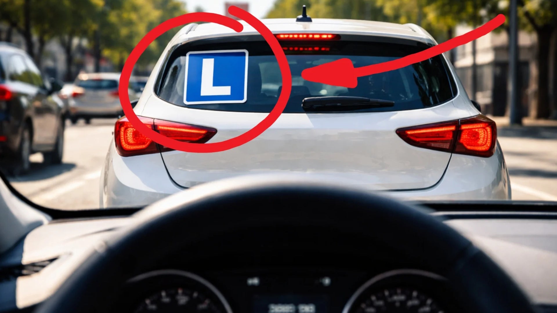 Neue Kennzeichen: Deshalb haben viele Autos bald ein L-Schild in der Heckscheibe