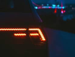 Neues Licht am Auto vorgeschrieben: Deshalb wird es 2026 zur Pflicht