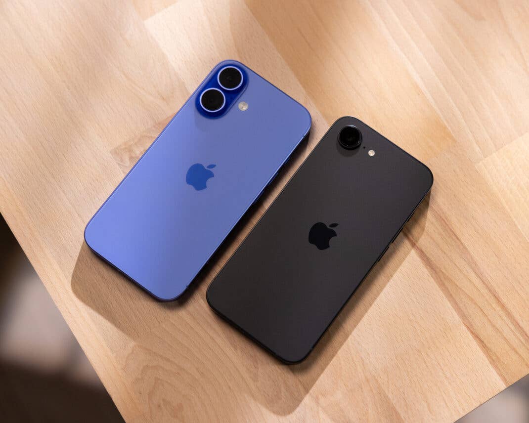 iPhone 16e