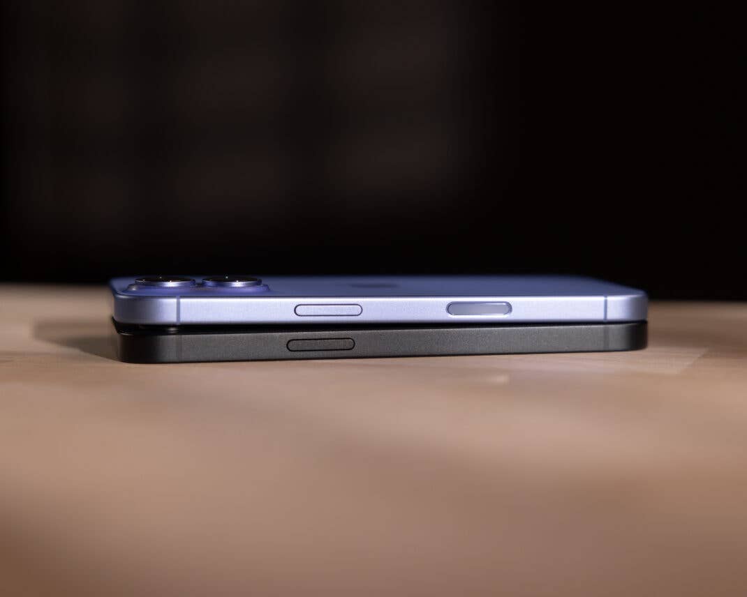 iPhone 16e