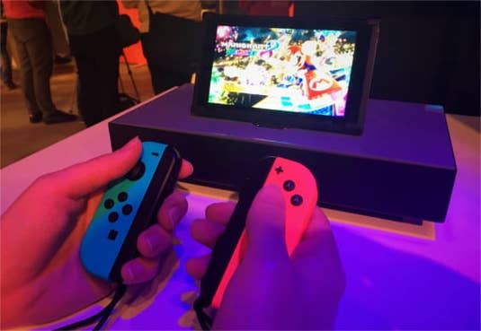 Nintendo Switch Neo Joy Cons Mario Kart 8 Deluxe Berlin Nintendo Switch Neo Joy Cons Mario Kart 8 Deluxe Berlin