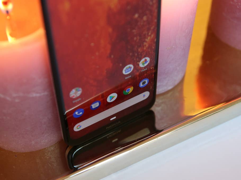 Nokia 8.1 Hands-On: Front unten