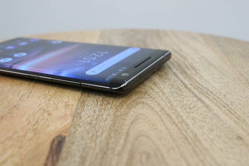 Nokia 8 Sirocco Hands-On