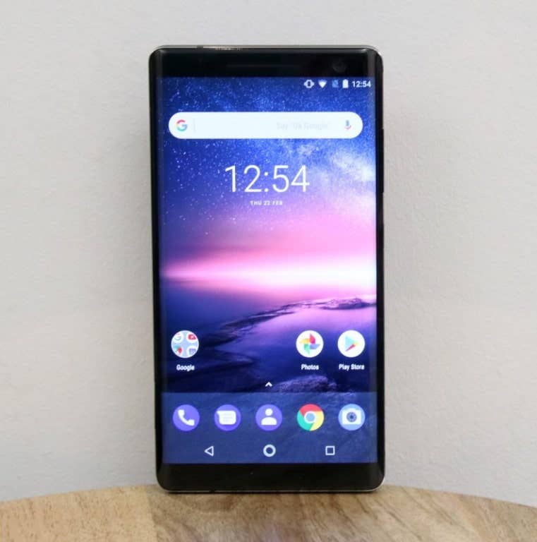 Nokia 8 Sirocco Hands-On