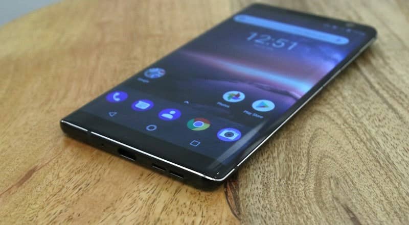 Nokia 8 Sirocco Hands-On