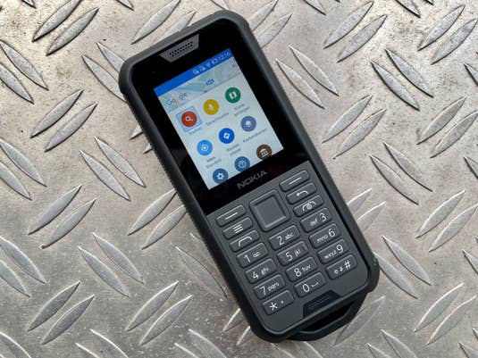 Ein Foto des Nokia 800 tough