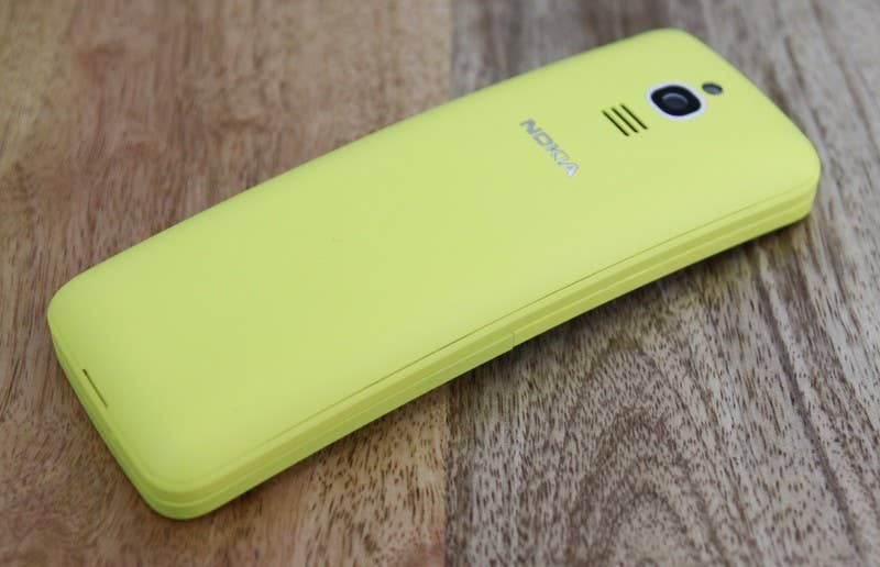 Nokia 8110 4G Hands-On